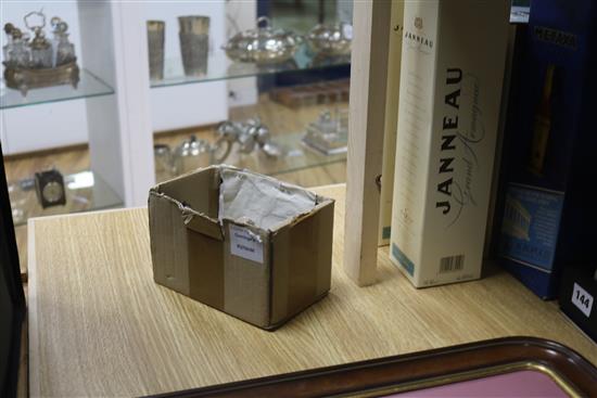 Three ancient iron nails, geo... and an ammonite fossil (6)